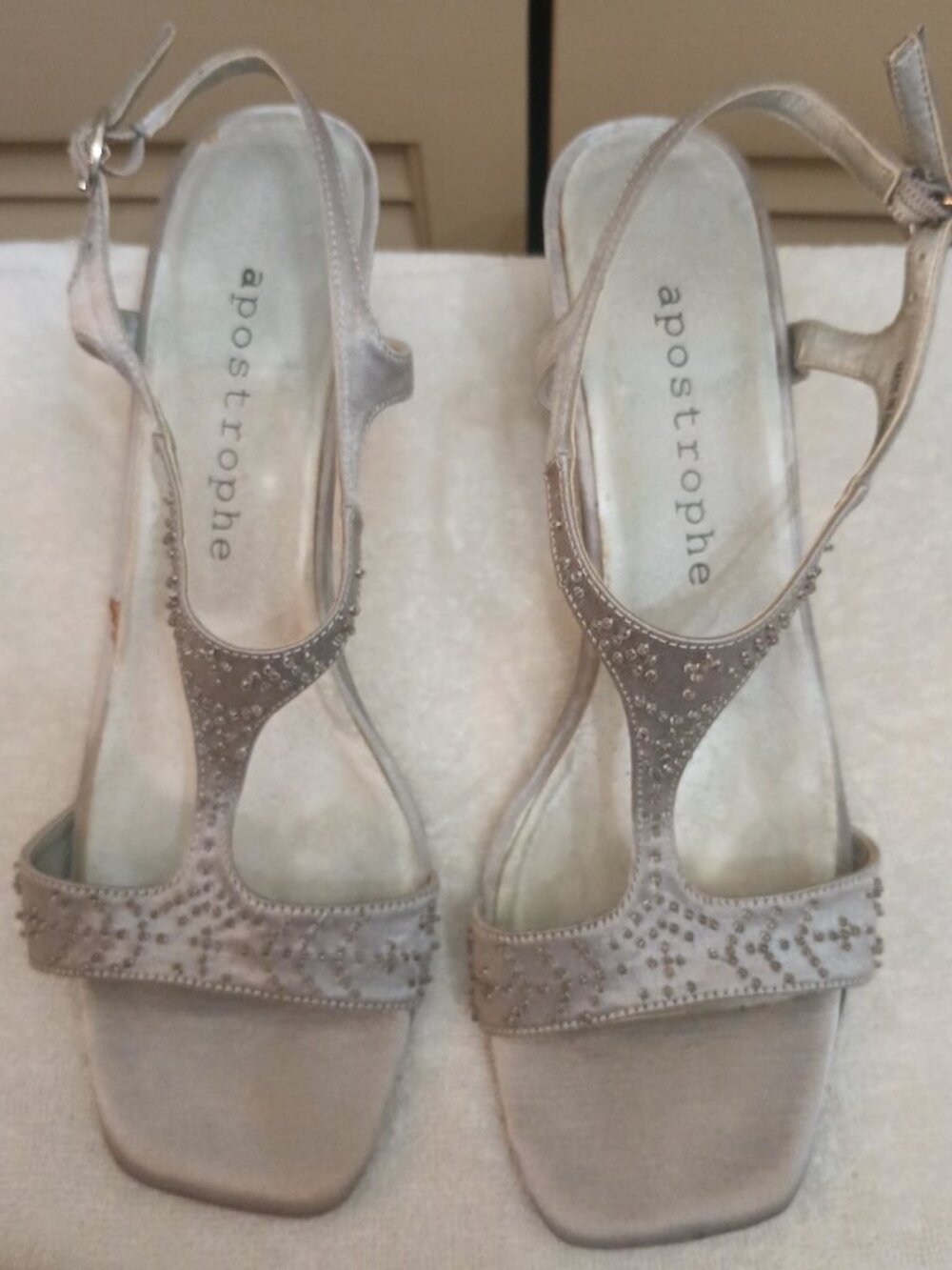APOSTROPHE Metallic Silver Leather Villa Sandals, SZ 8.5